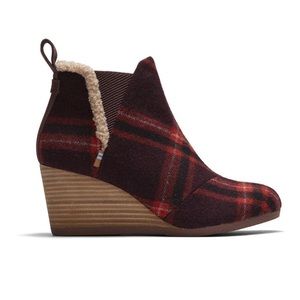 Toms Kelsey Wedge Bootie Barn Red